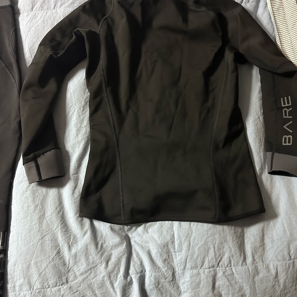 Bare Exowear Wetsuit - Picture 6 of 7